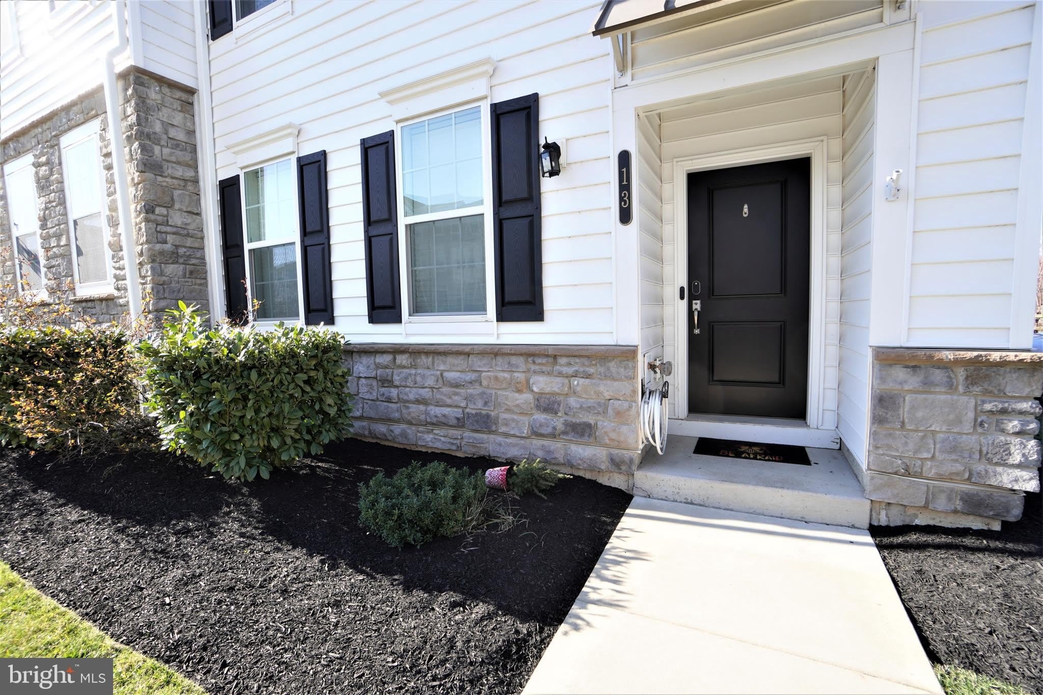 13 JESSOP Lane – photo 4