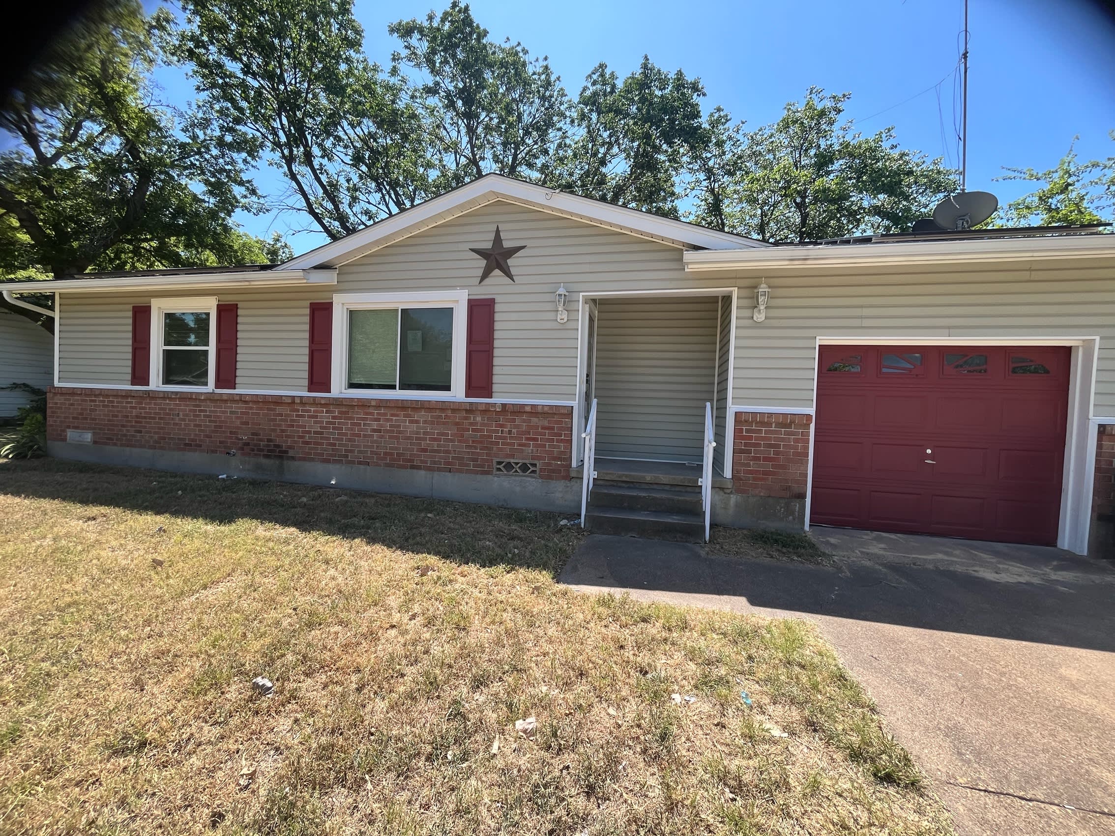 110 Leighton Drive – photo 1