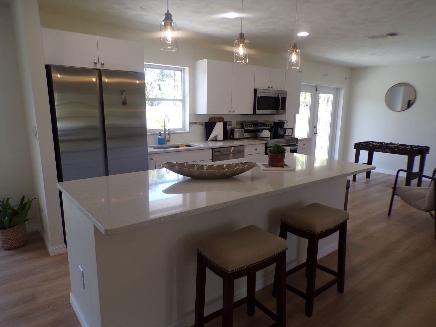 Turn-key Furnished POOL home! – photo 3
