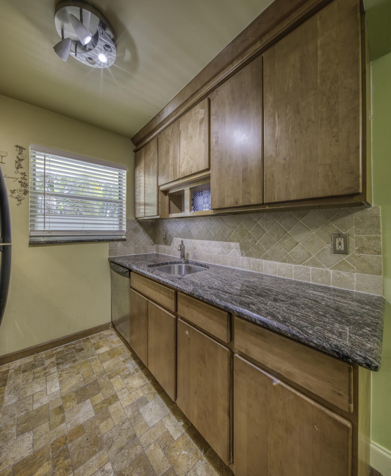 216 N FEDERAL Highway – photo 4