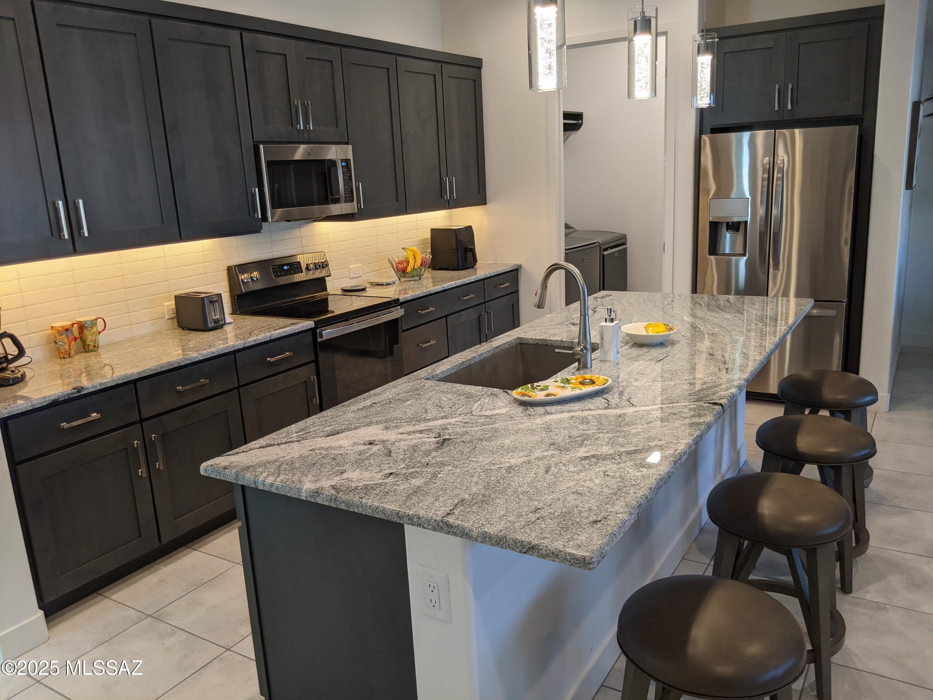 30987 S Basalt Drive – photo 1
