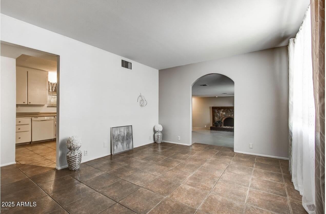 6445 S 32nd Street – photo 3