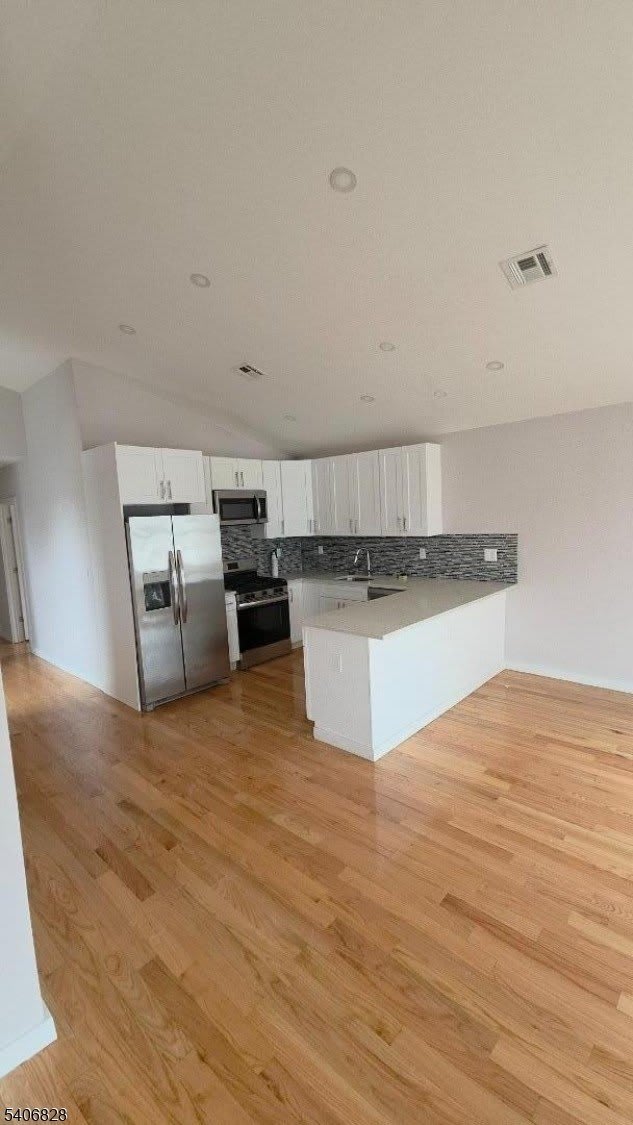 10 Shaw Ave – photo 5
