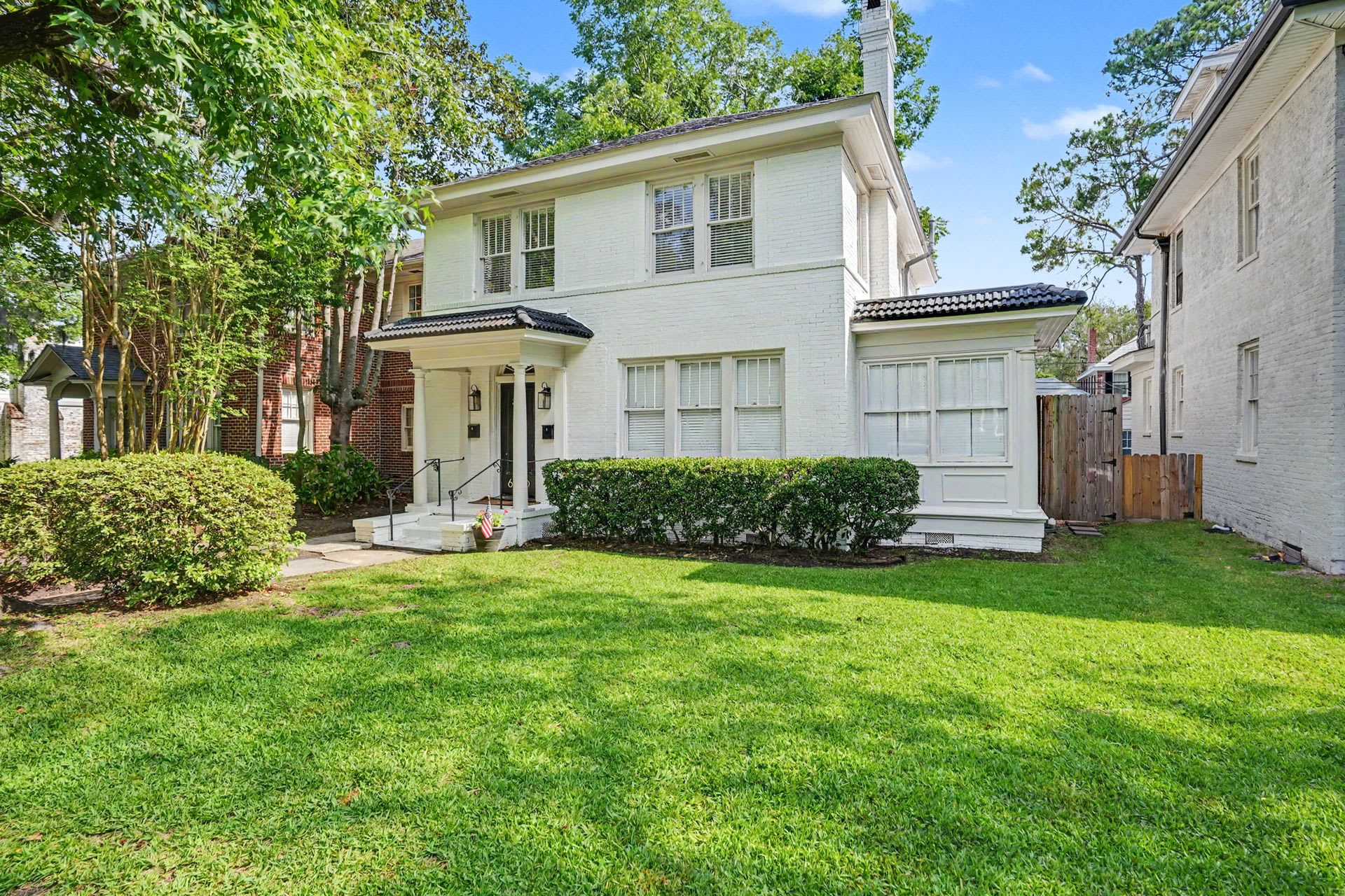 2 bedroom 1 bathroom renovated Ardsley Park – photo 4