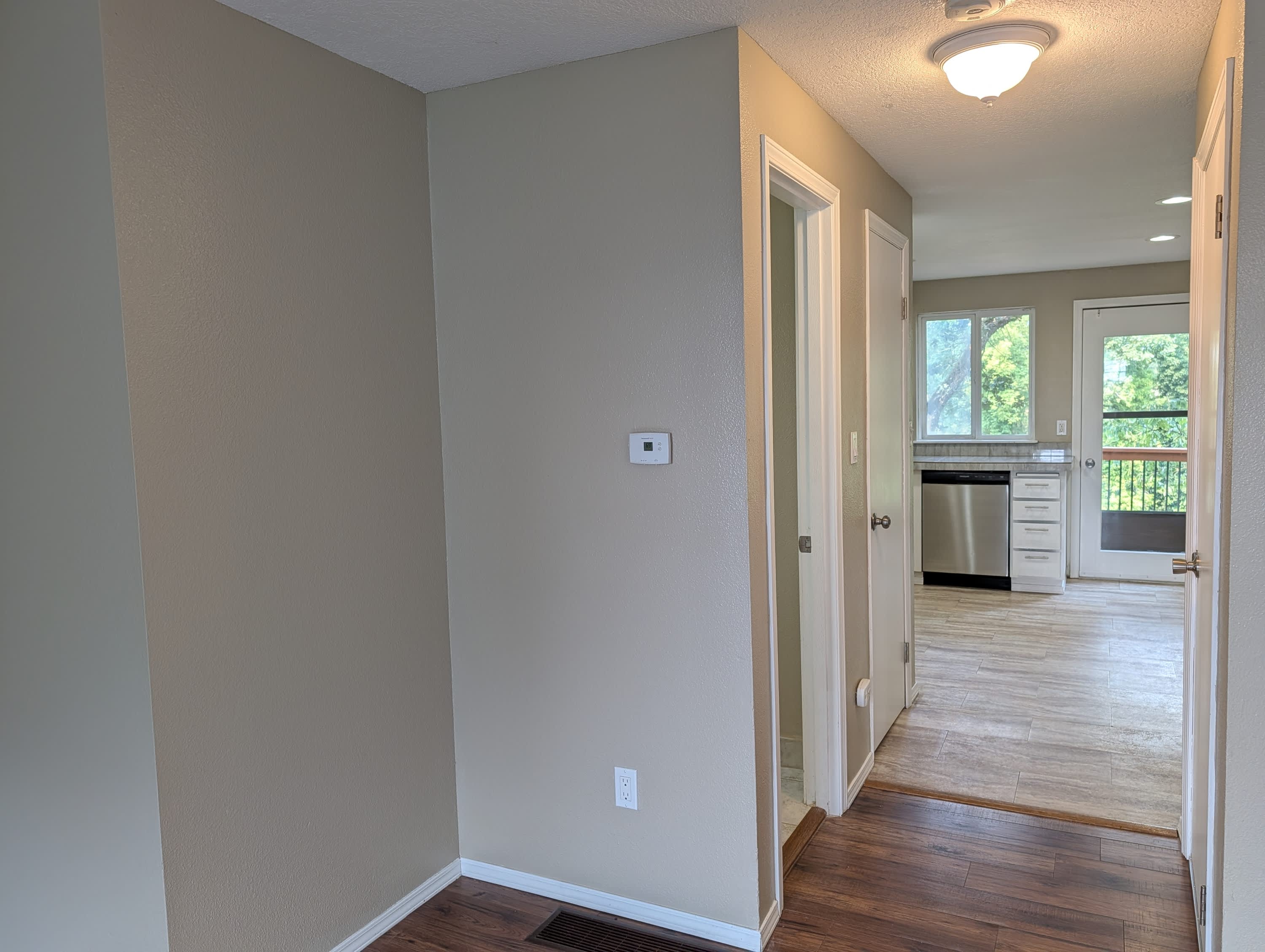 194 South 12th Street – photo 3