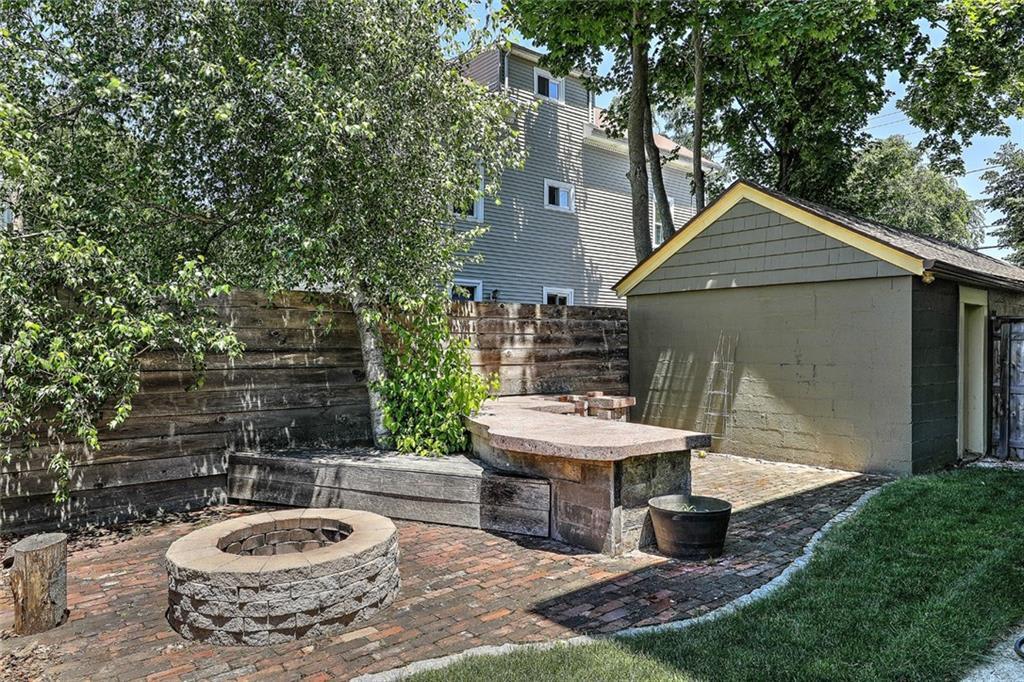 35 Hammond Street – photo 3