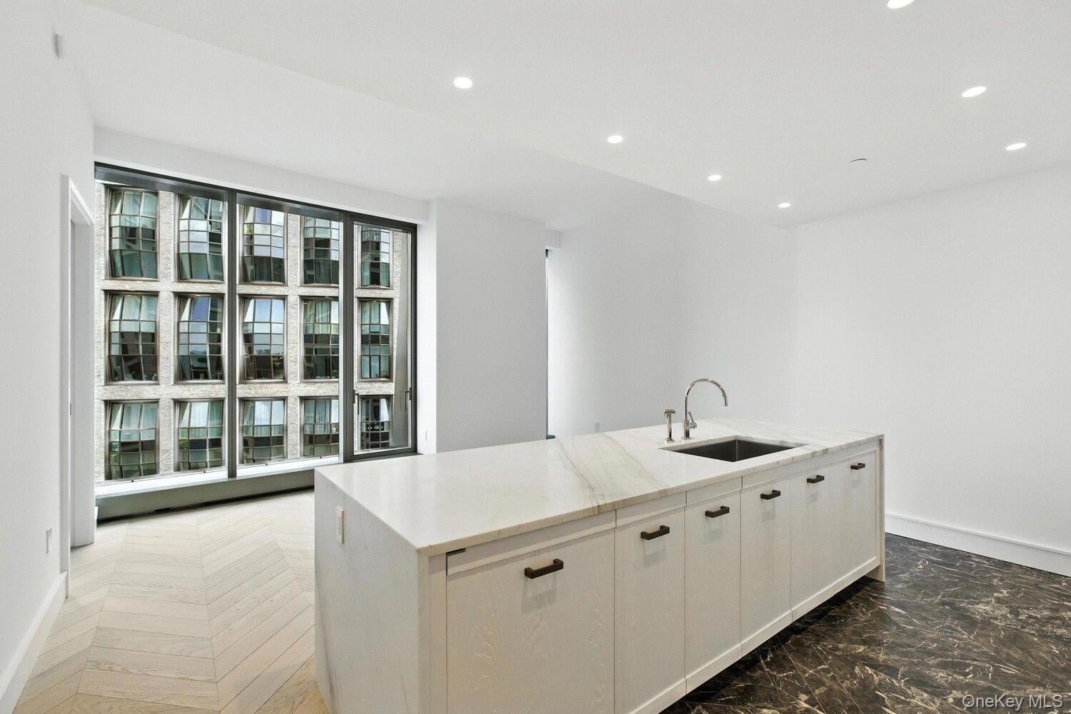 500 W 18TH Street – photo 5