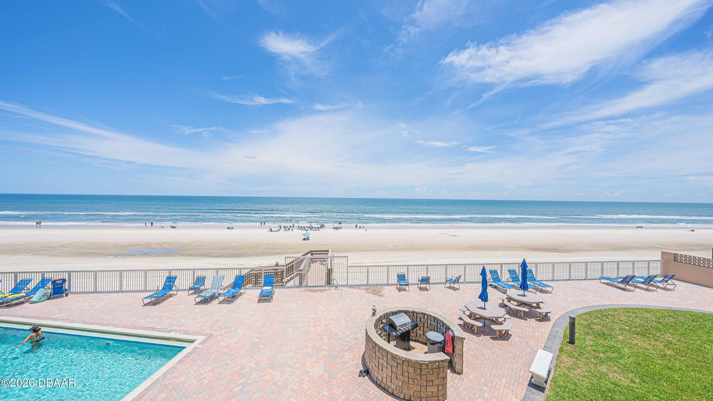 3831 S Atlantic Avenue – photo 2