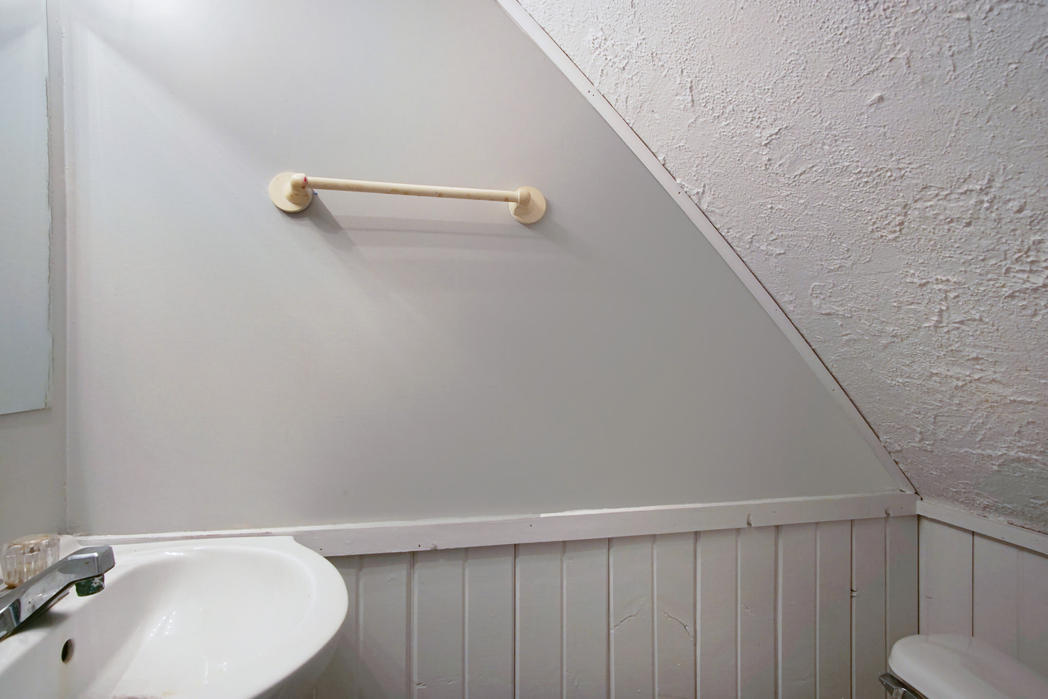 933 S Logan St – photo 4