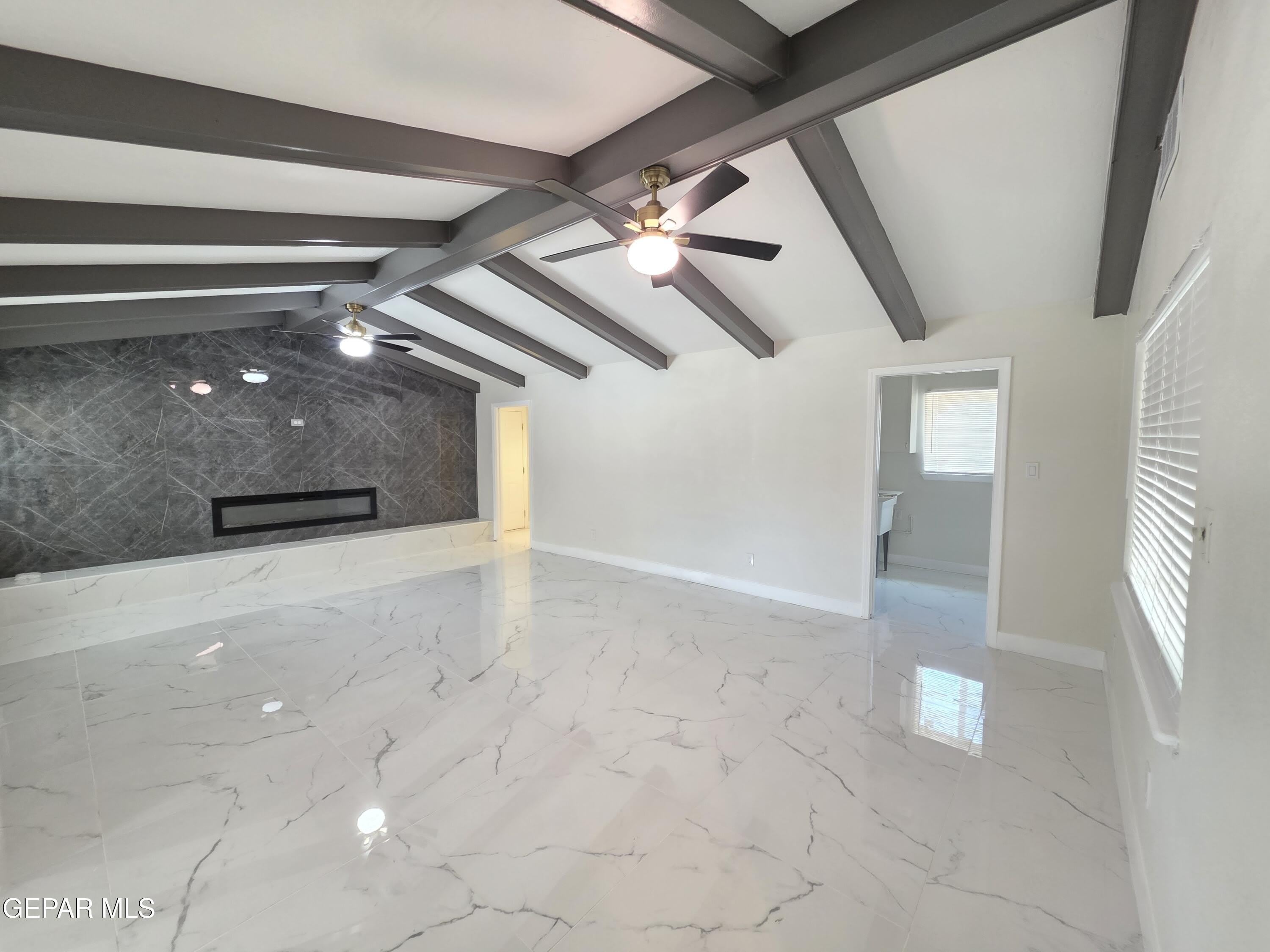 302 quincy Avenue – photo 3