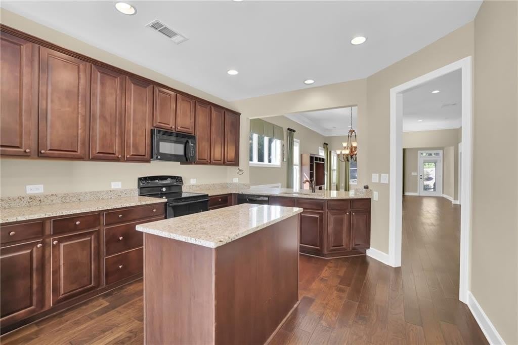 3708 Majestick Oak Dr – photo 5