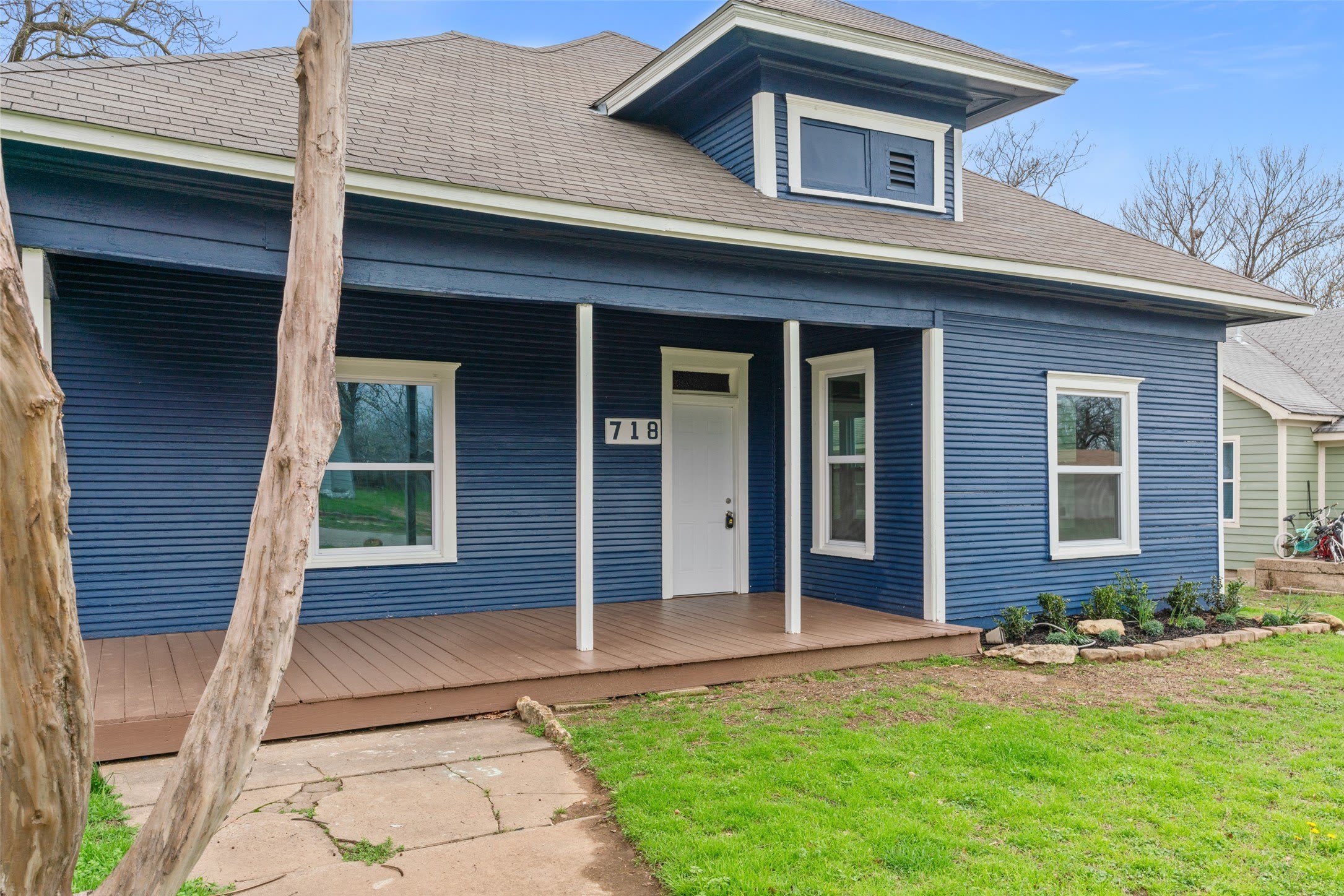718 W Monterey Street – photo 4