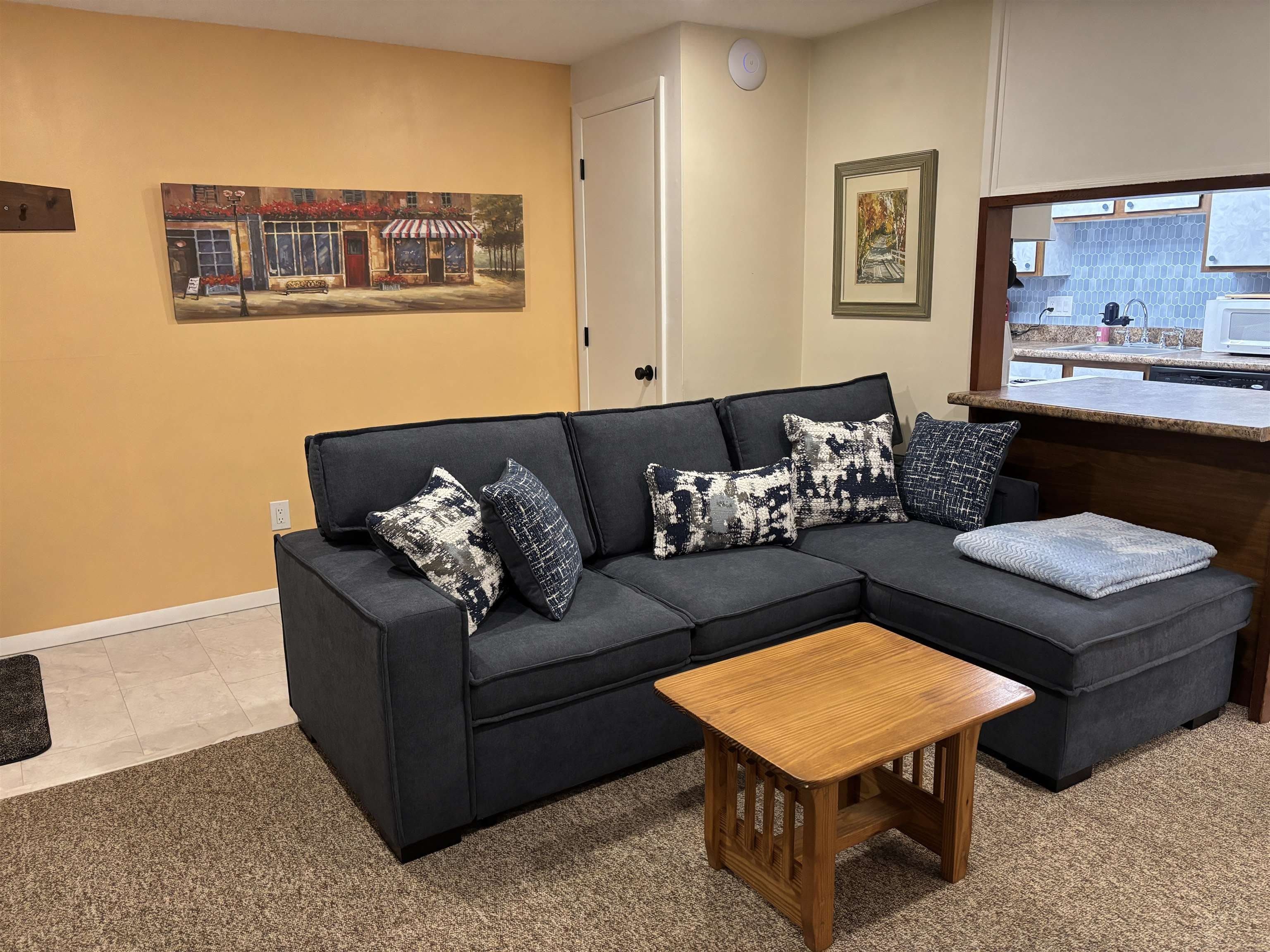18 Windsor Hill Way – photo 4