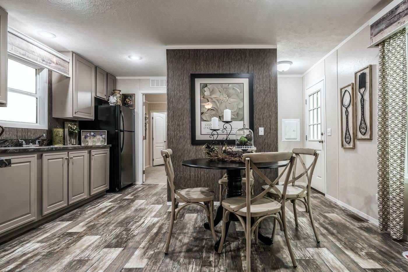 5504 Blindmans Cove – photo 2