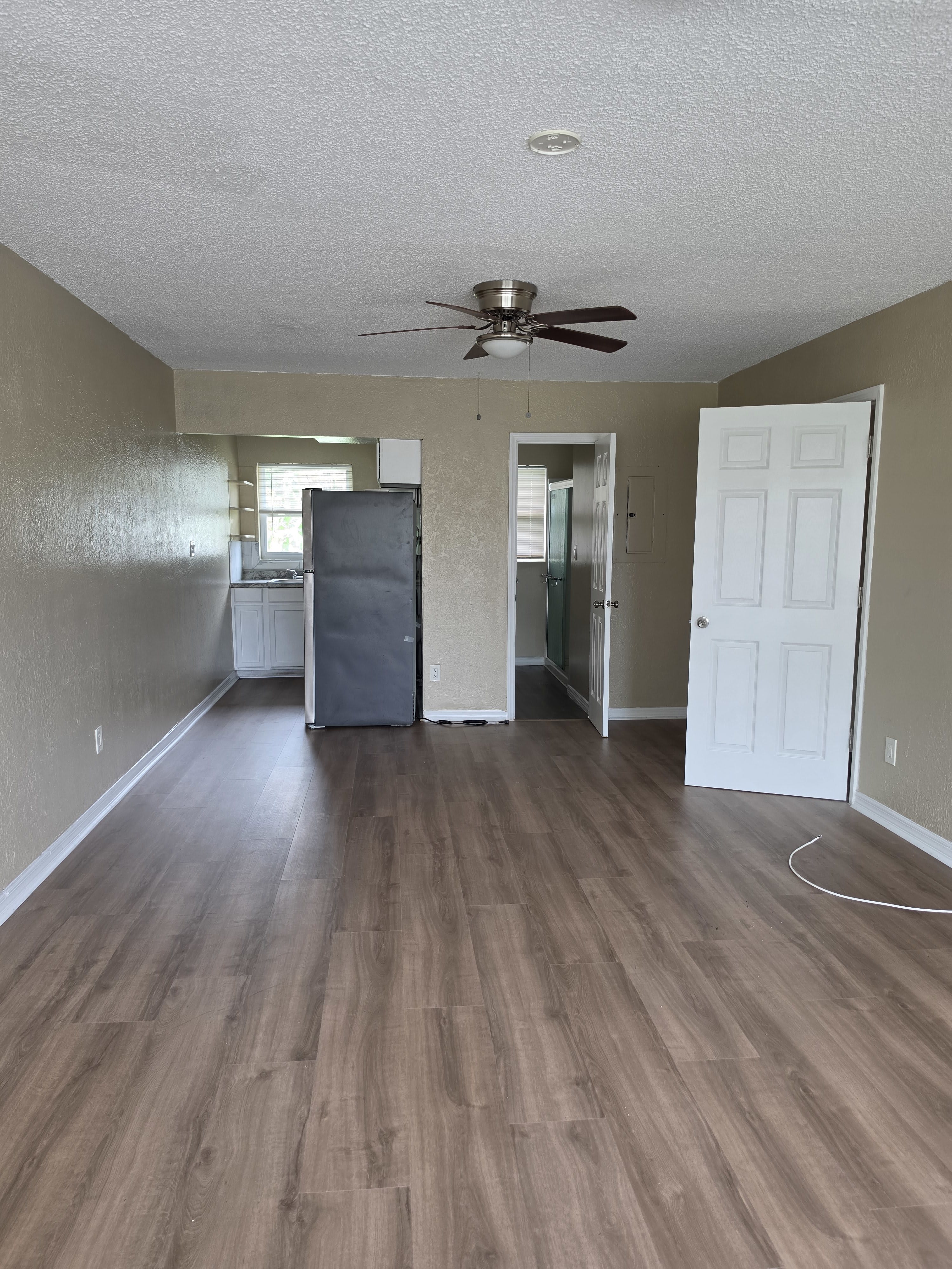 1382 Franklin St – photo 3