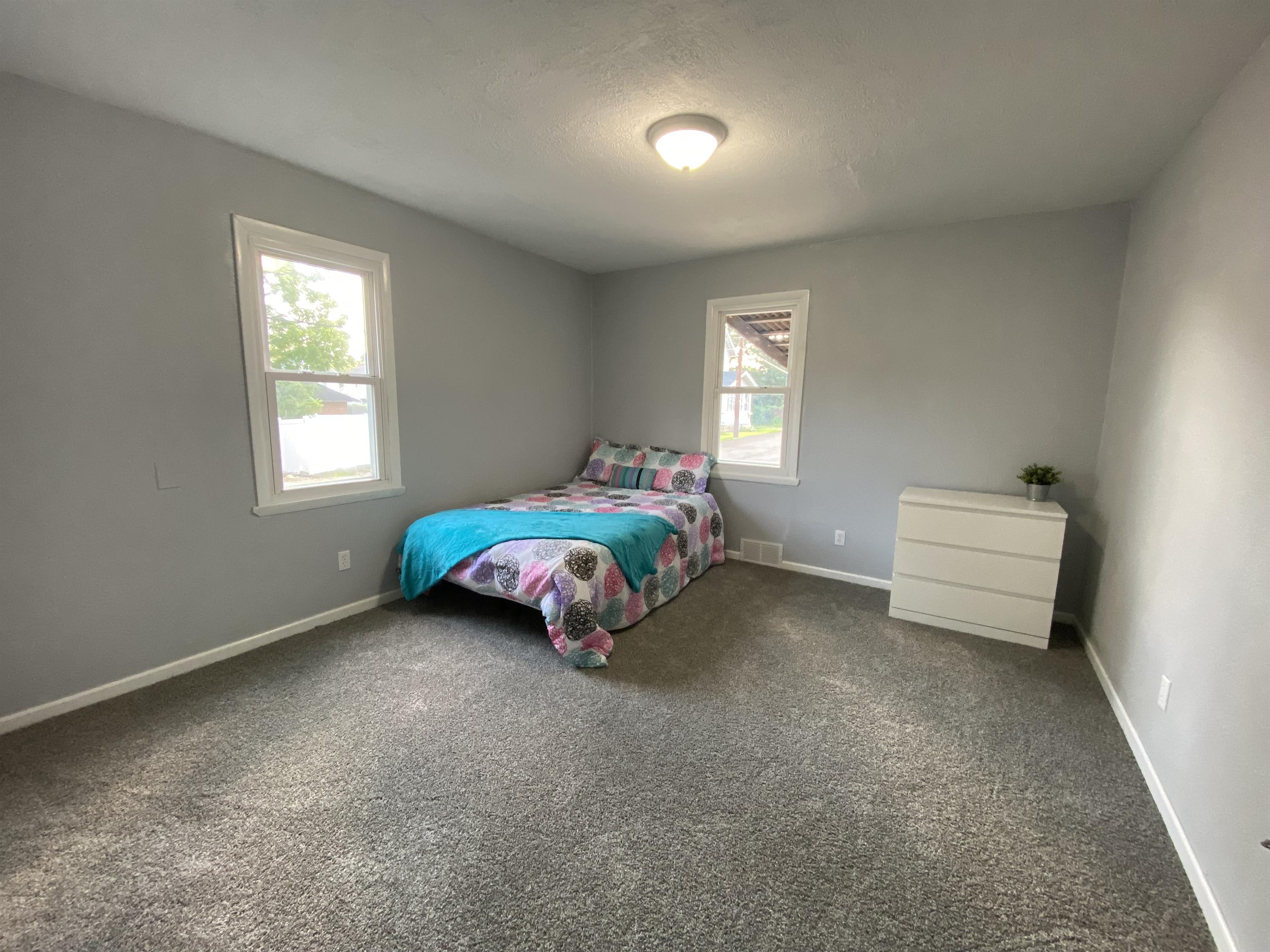 424 South 6th St, 1 – photo 3