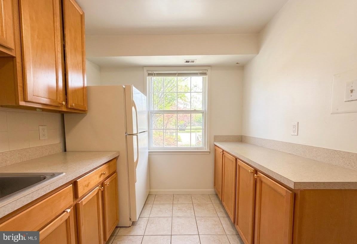 6008 WESTCHESTER PARK Drive – photo 3