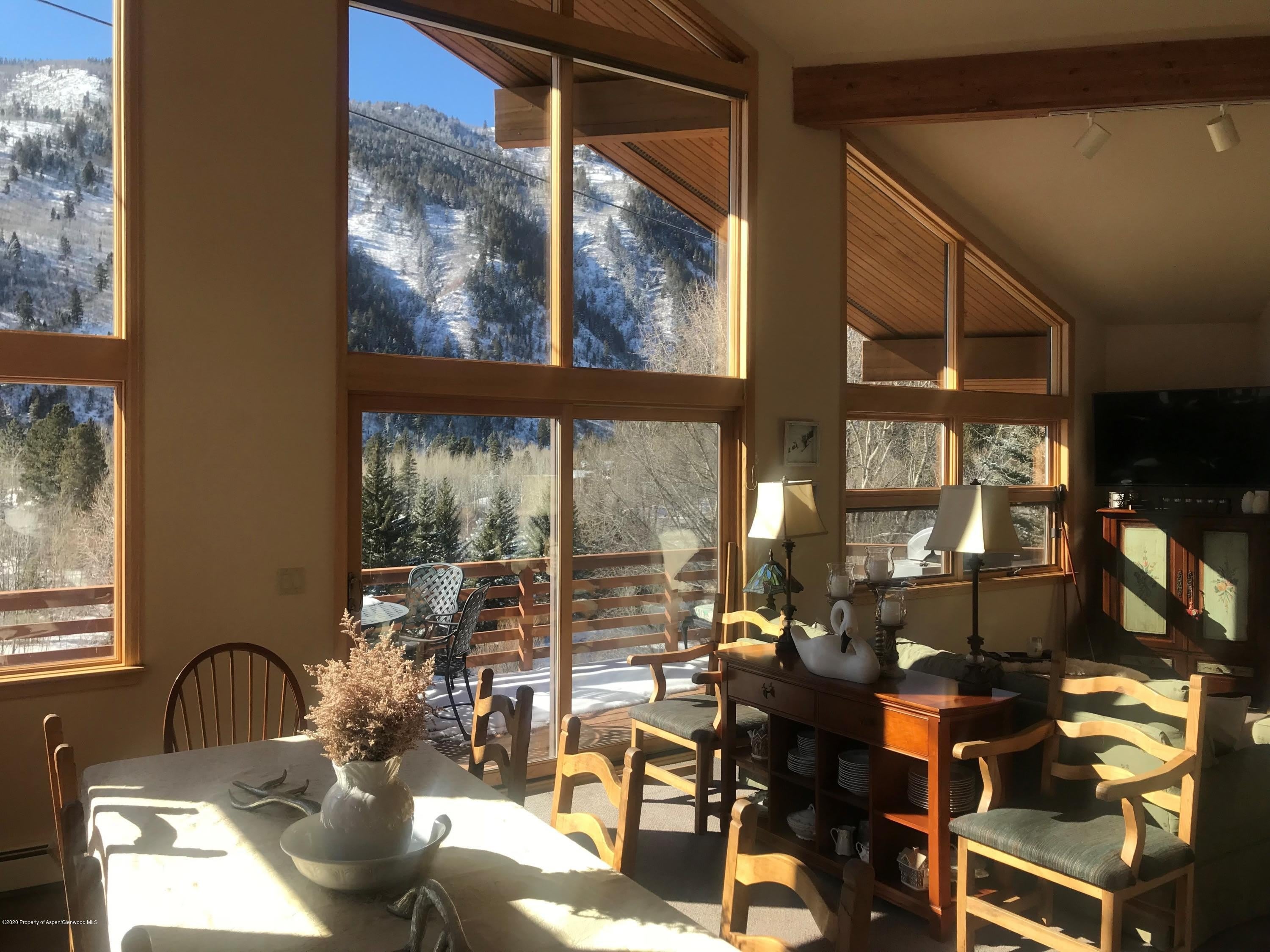 368 E Lupine Drive – photo 4