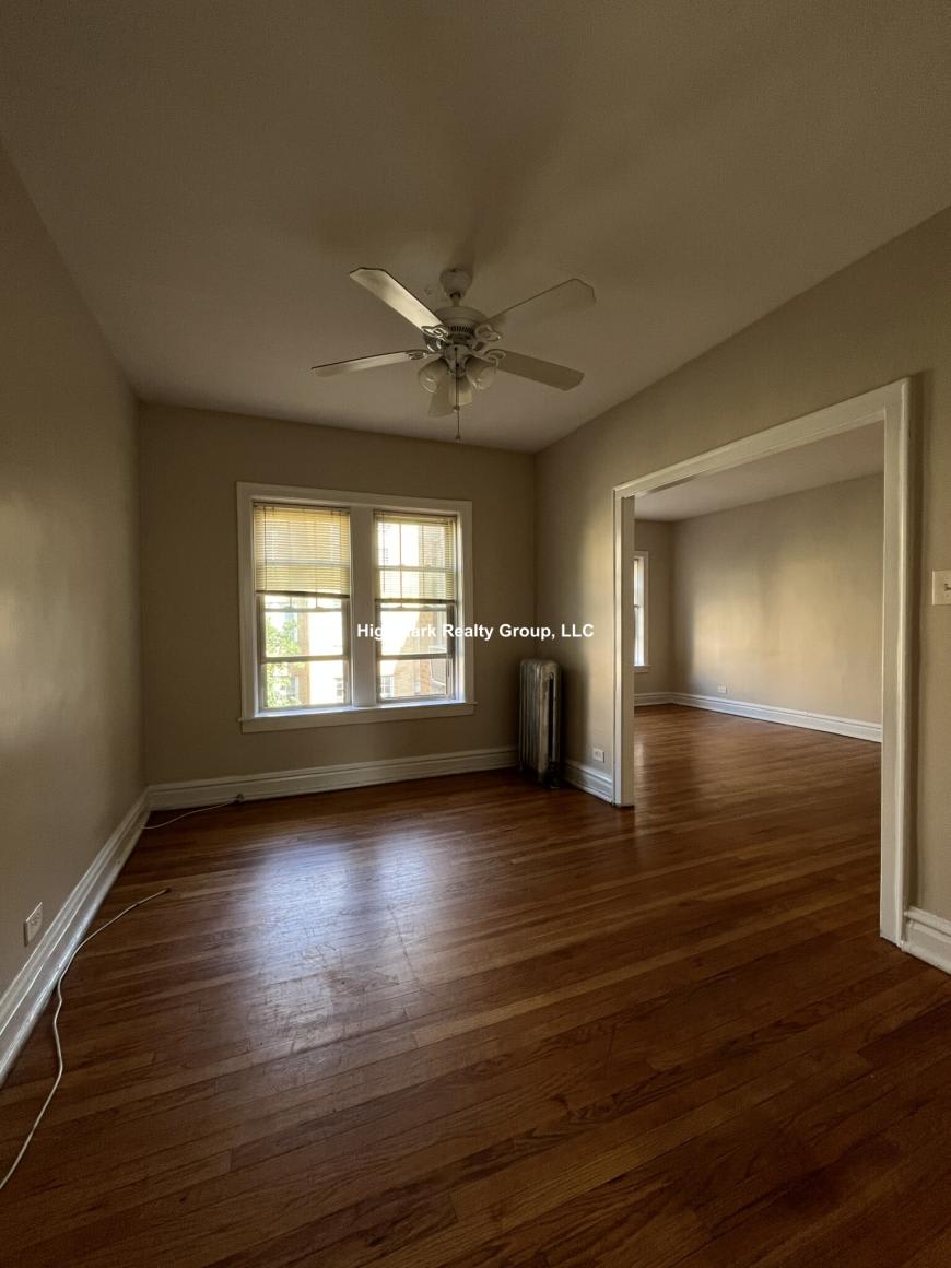 912 Reba Pl. – photo 2