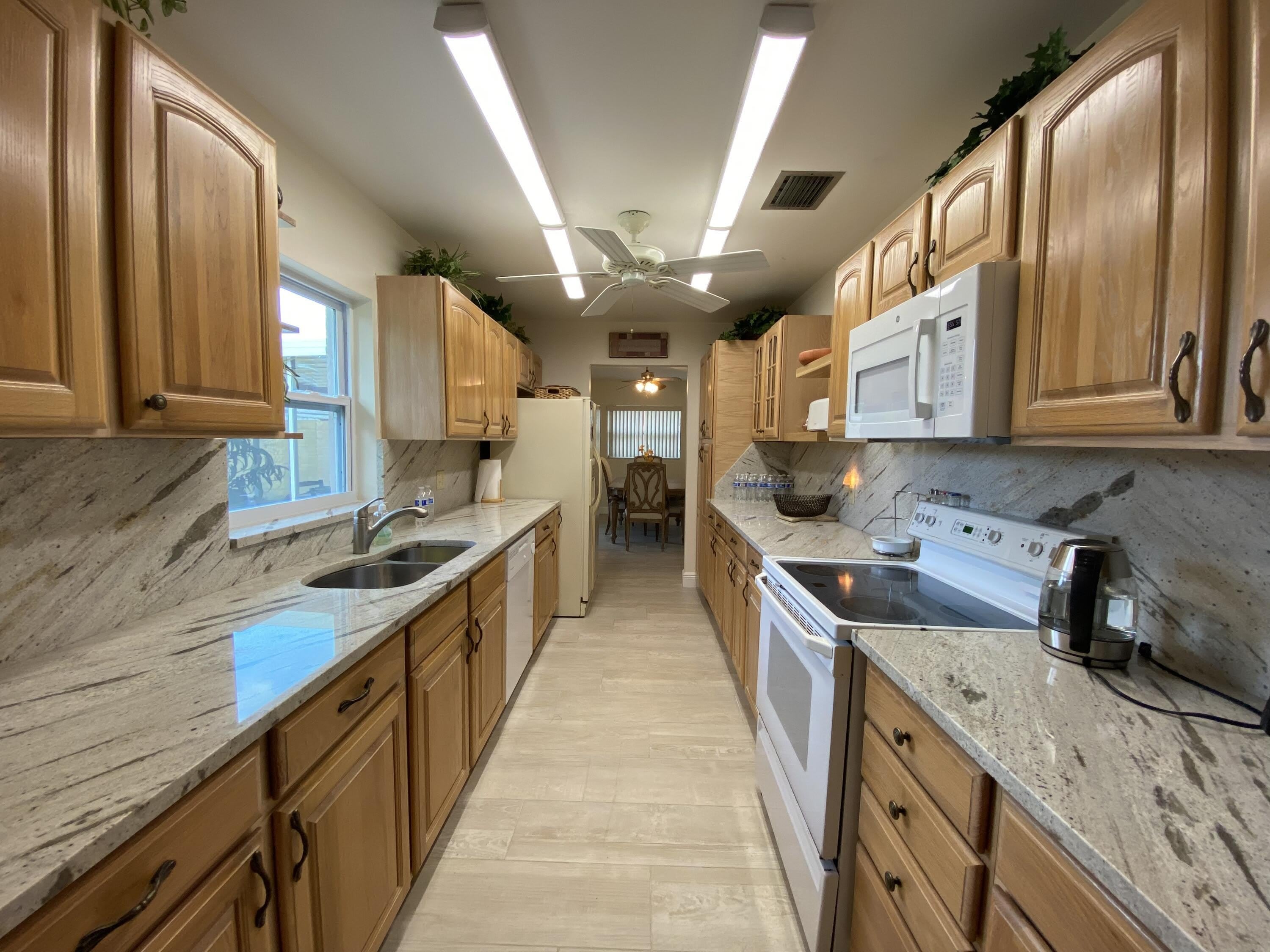 1403 W Libby Drive – photo 3