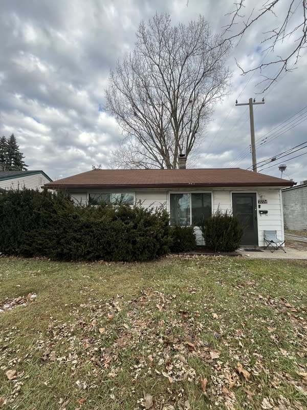 2726 Margaret Street – photo 2