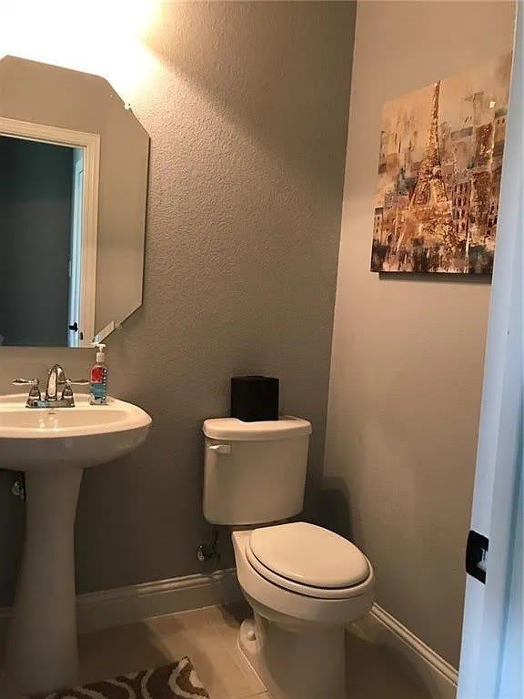 1616 Signature Drive – photo 4