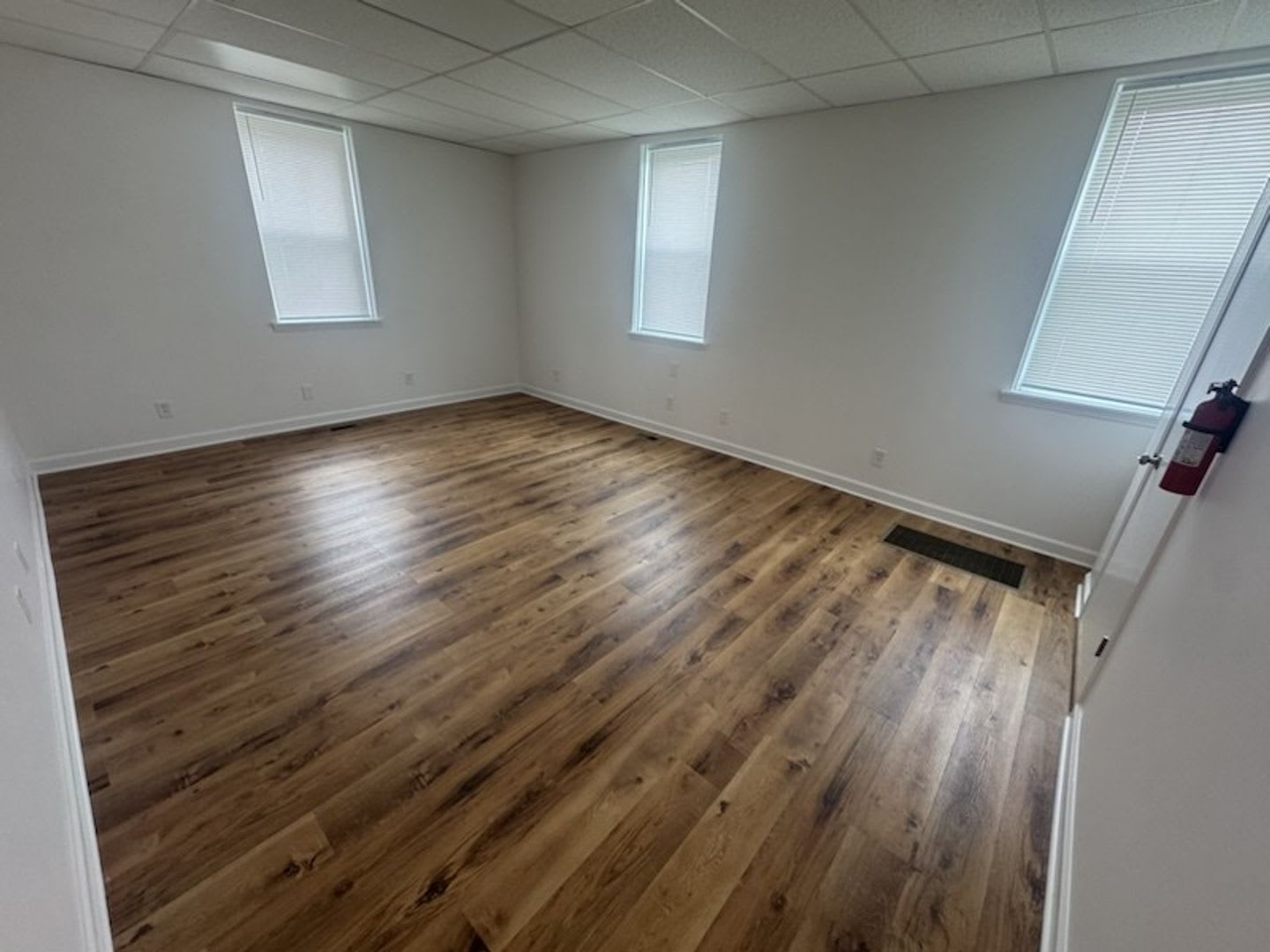 Pearisburg Office Commercial Property – photo 5