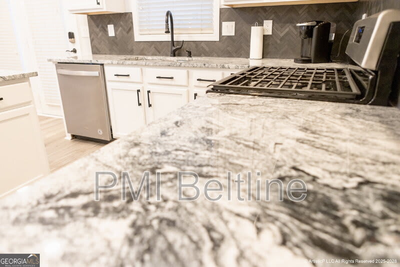4644 Creekside Cove – photo 4