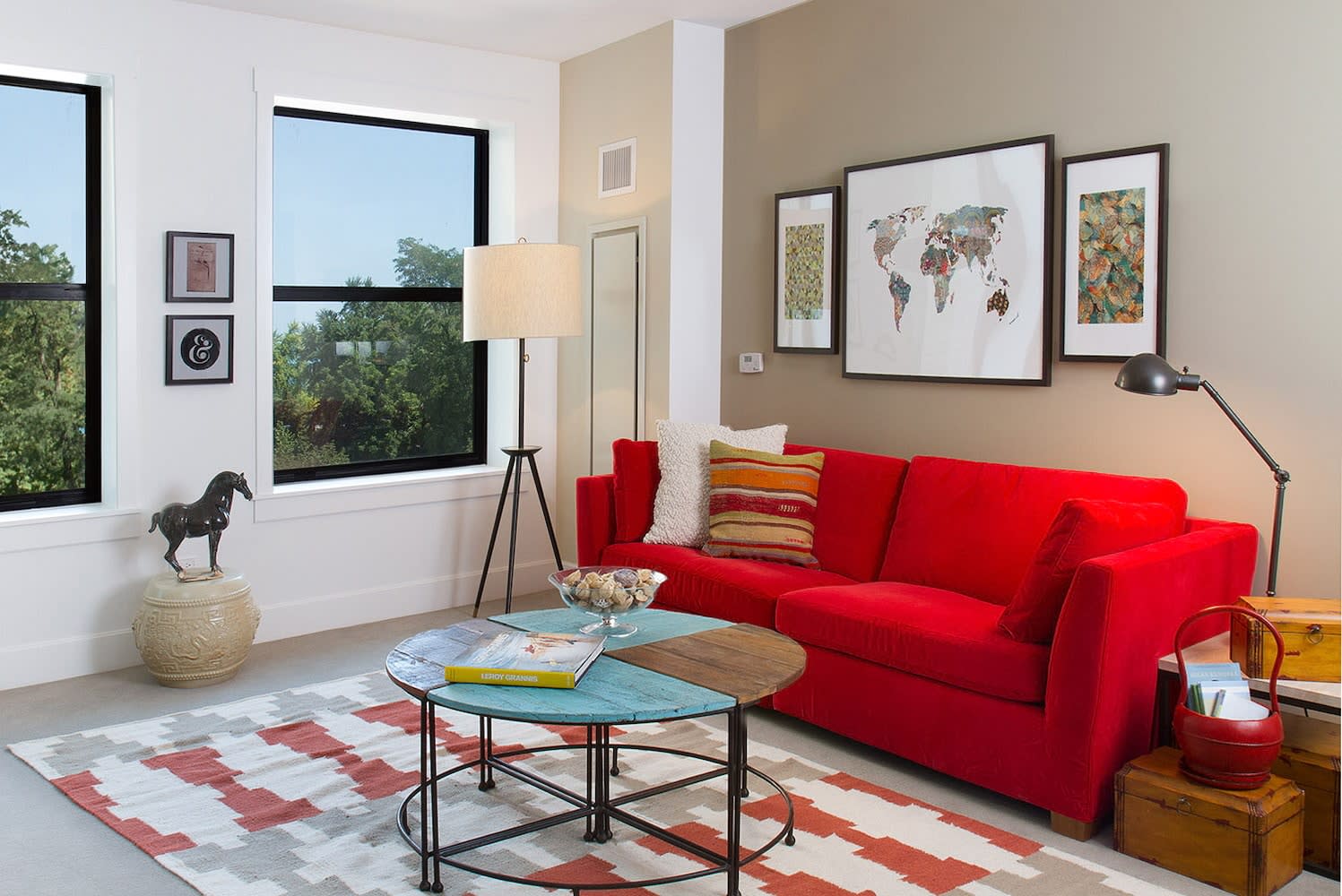 Shoreland Apartments – photo 2