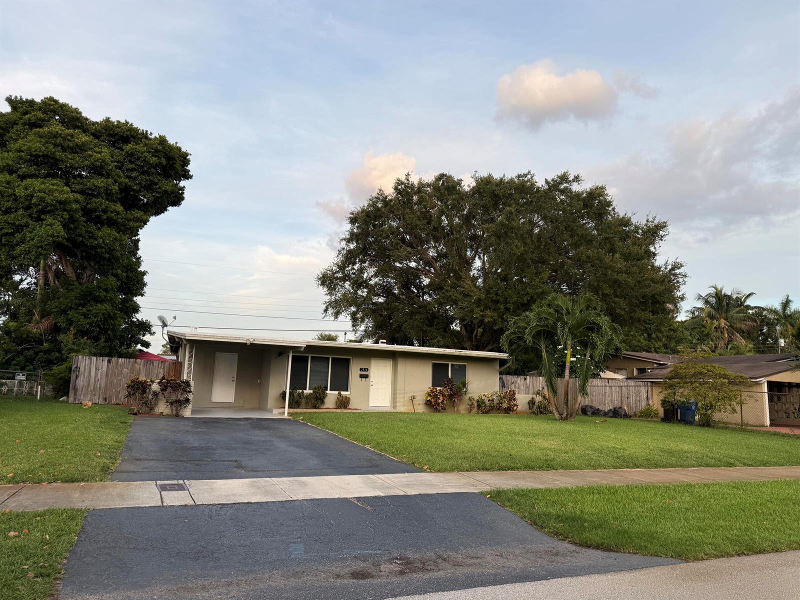 2316 Sw 35th Ave – photo 2