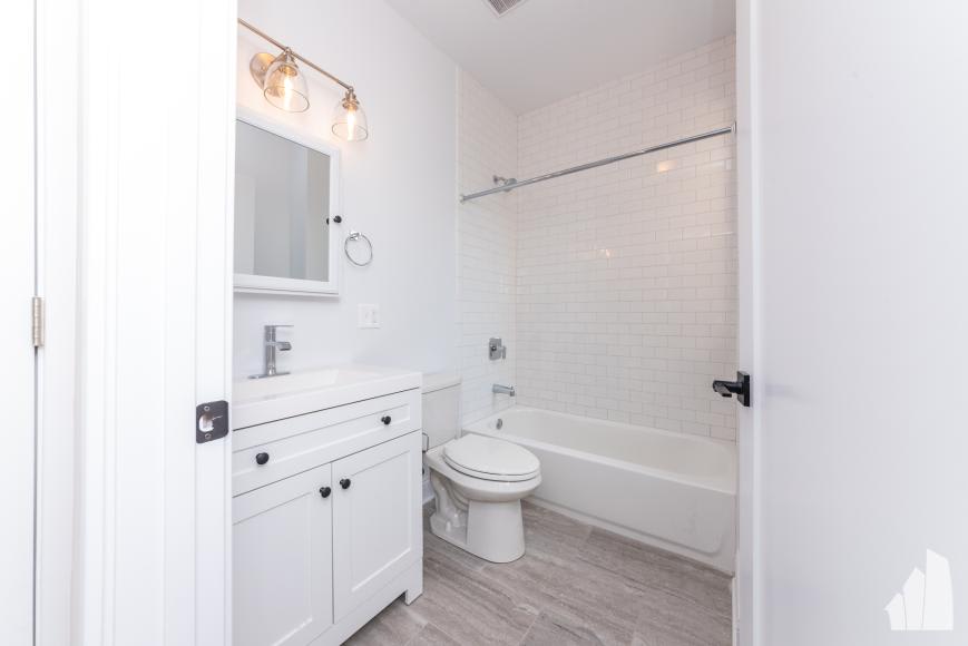 3407 W Fullerton – photo 3