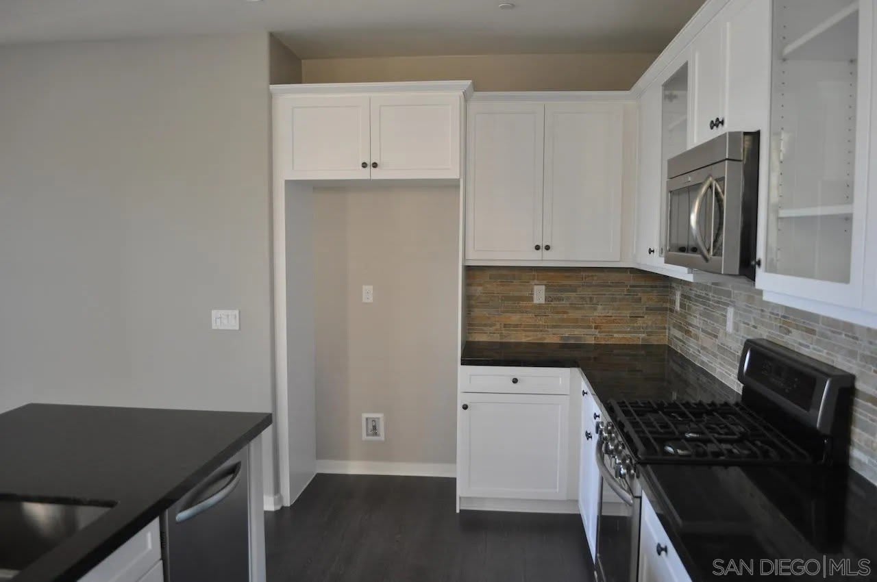 7877 Altana Way – photo 5