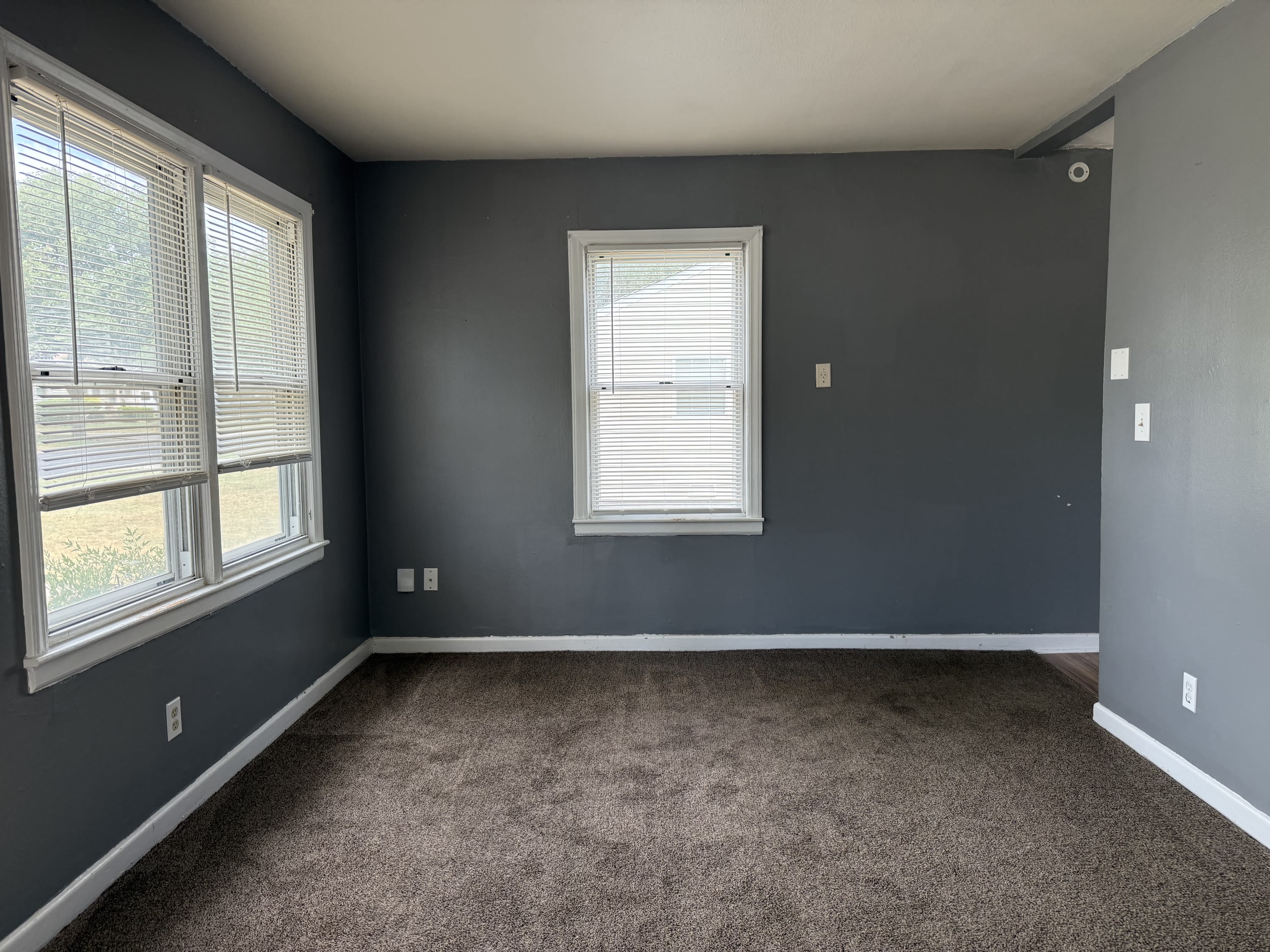 631 Villa Drive – photo 4