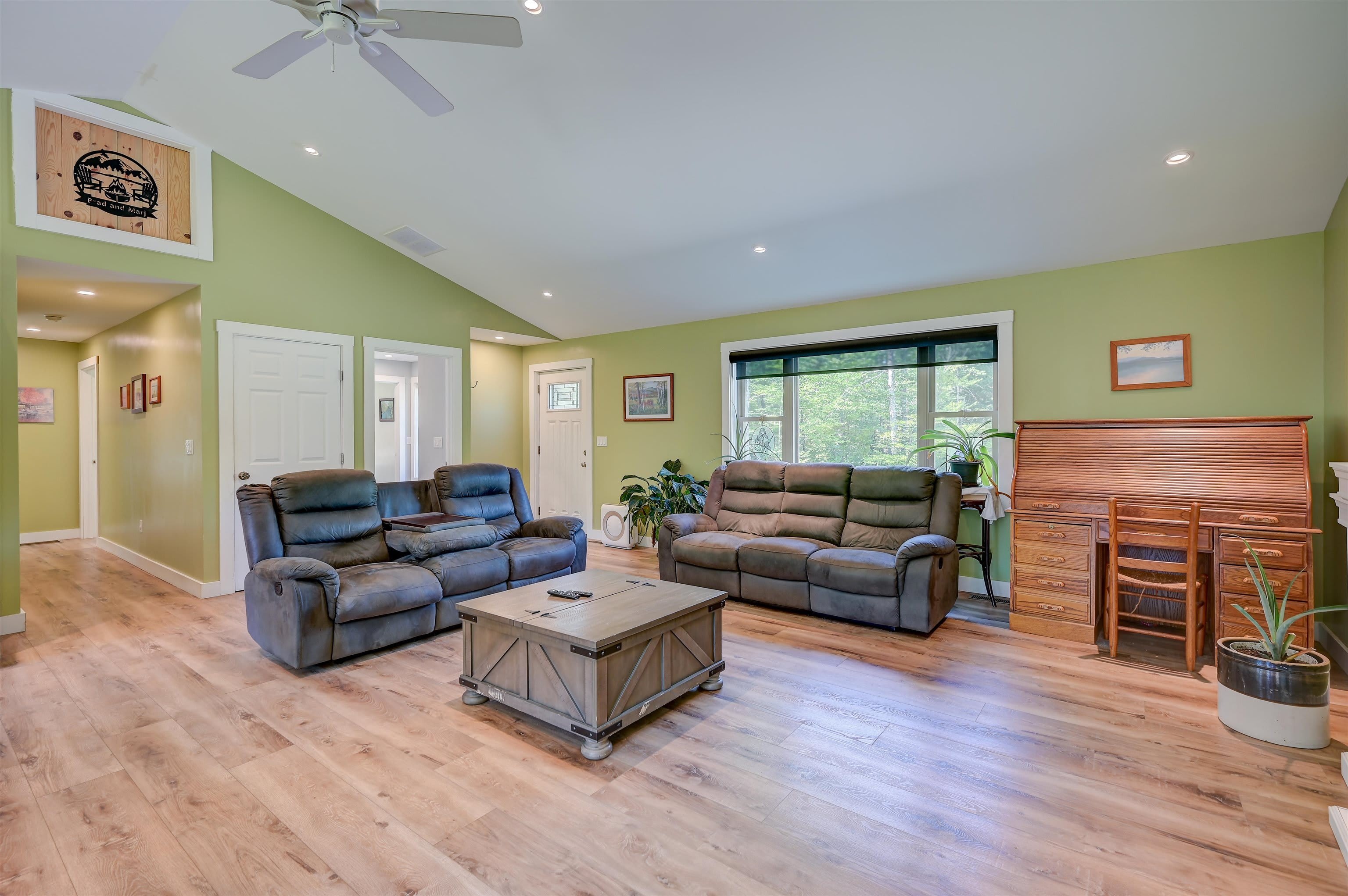 419 Winter Road – photo 4