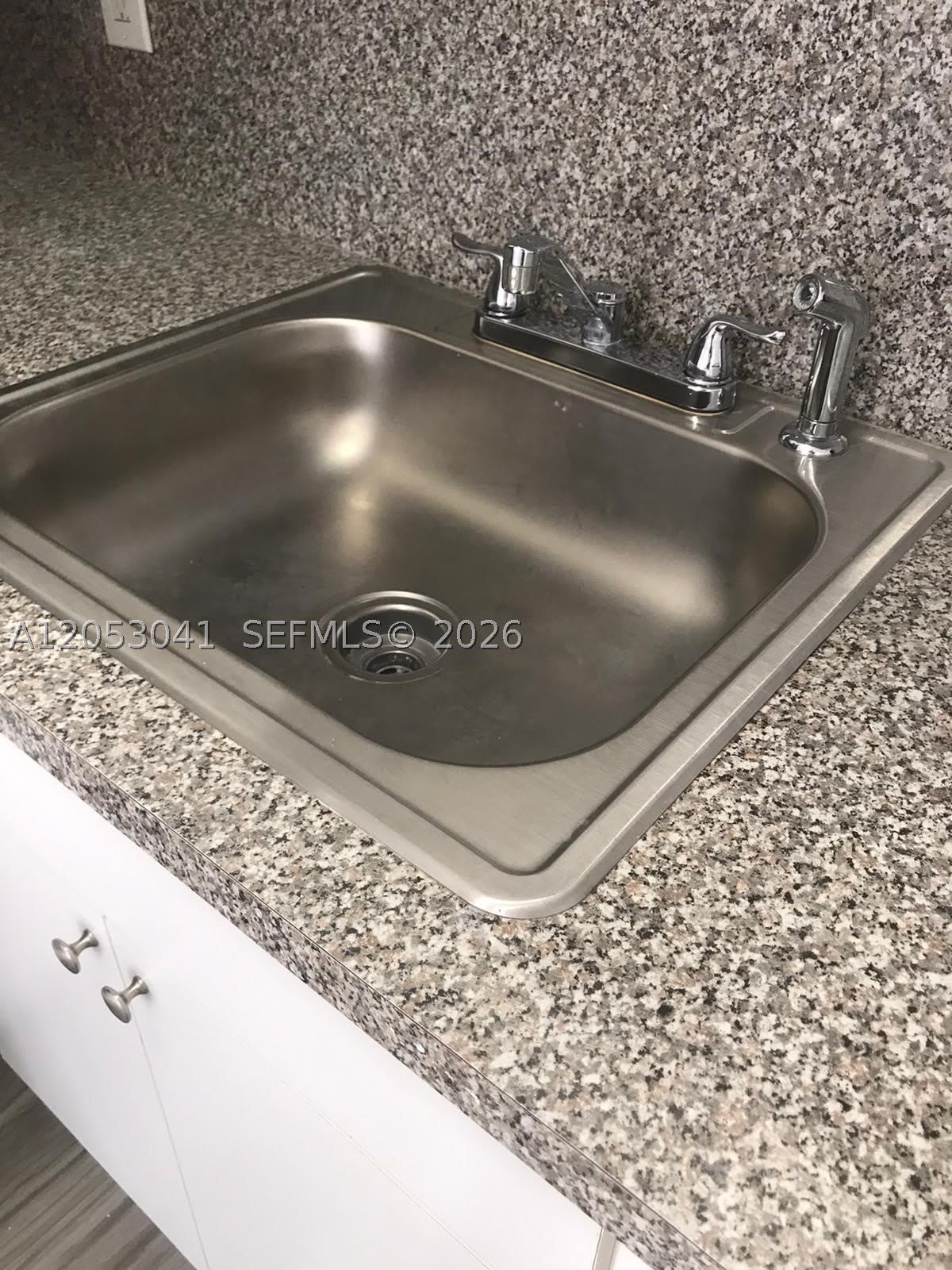 5300 NW 26th Ave – photo 5