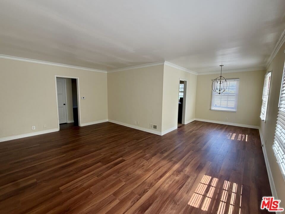 1244 Smithwood Dr – photo 2