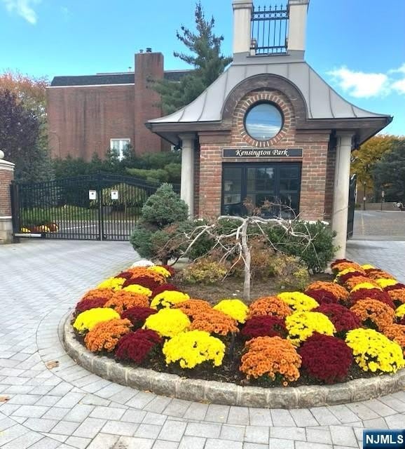 50 Kings Court – photo 1