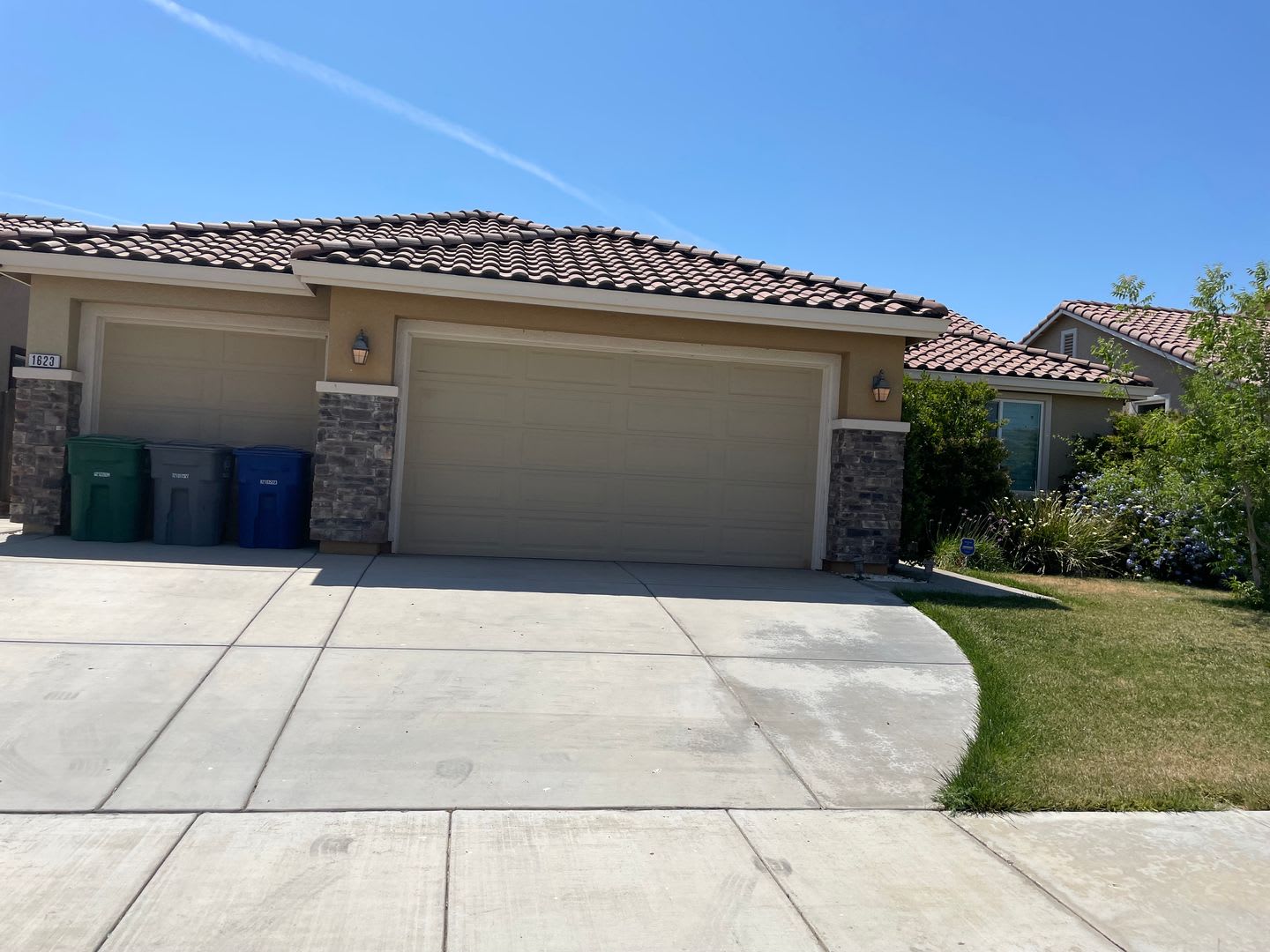 COMING SOON – Beautiful 4-Bedroom, 3-Bathroom Home with Solar & 3-Car Garage! – photo 2