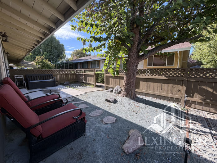 5000 Bremner Way – photo 4