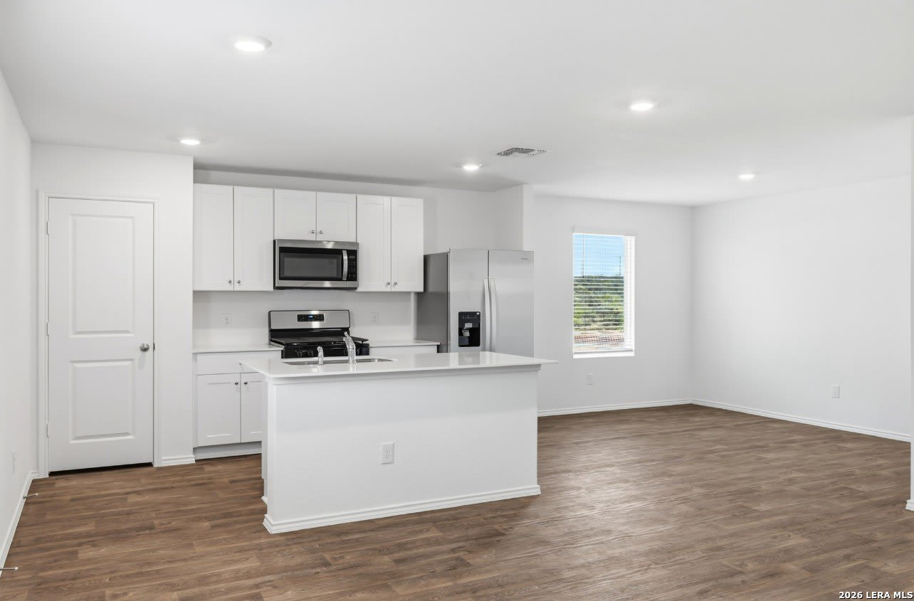 10735 Criterion – photo 4