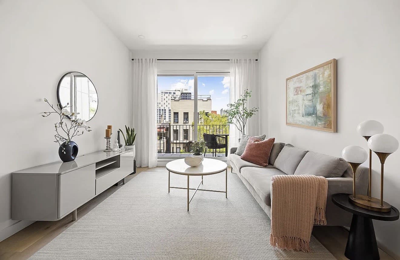 48 Stanhope St Apt 3R – photo 1