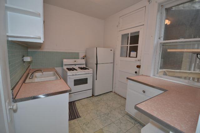 5019 Winchester – photo 3