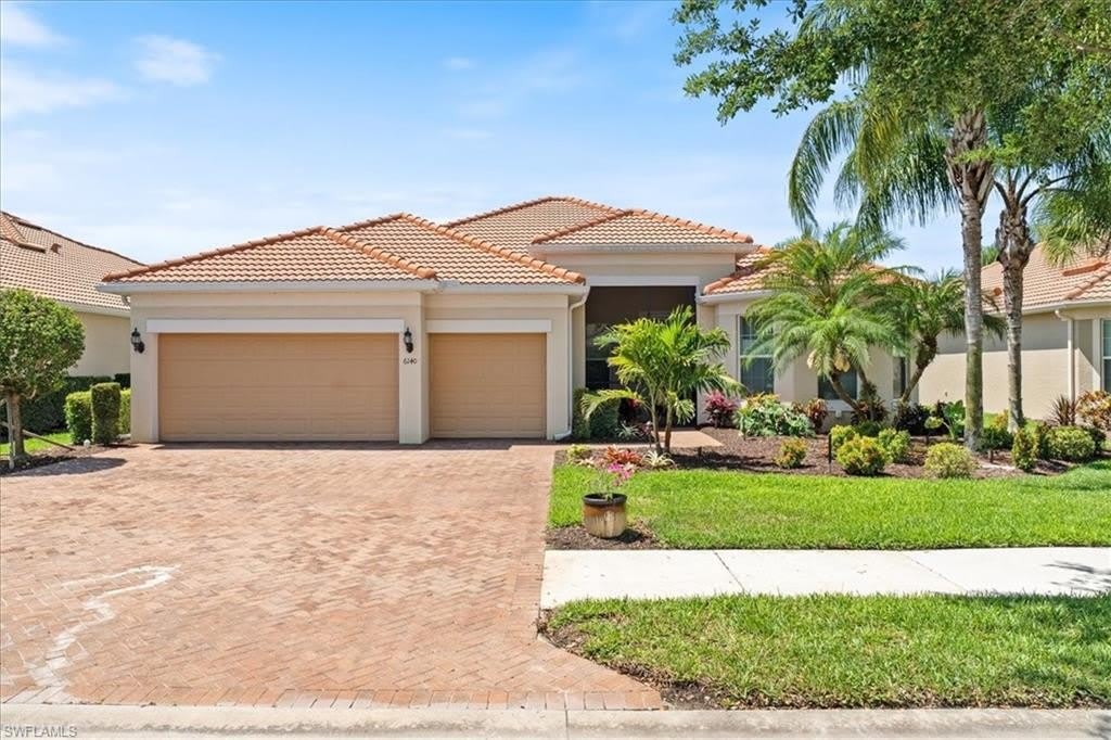 6140 Victory Dr – photo 1