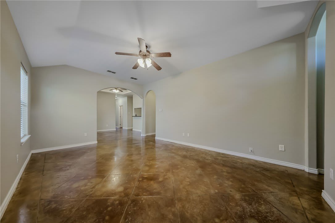 6618 Rhine Drive – photo 3