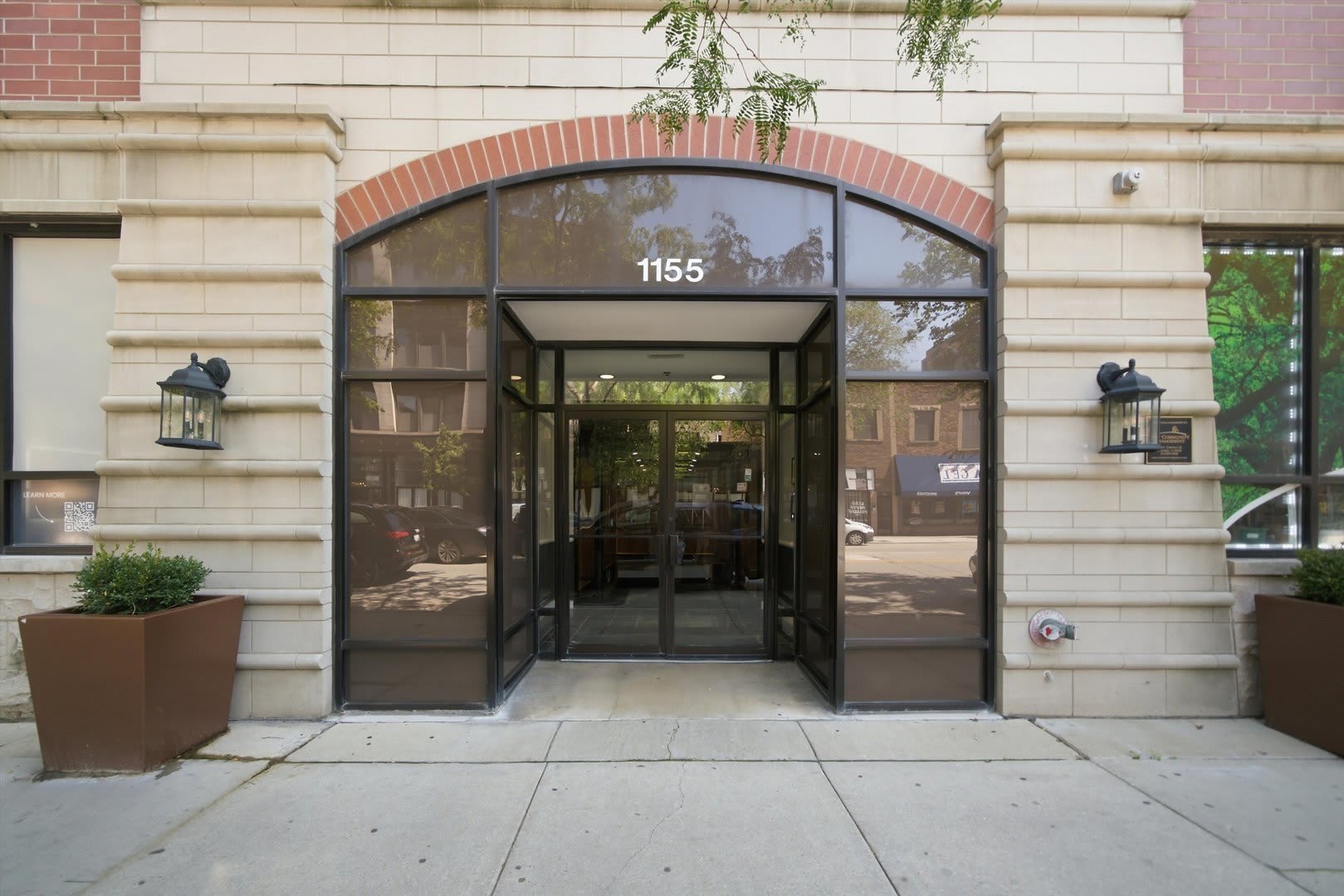 1155 W Madison Street – photo 2