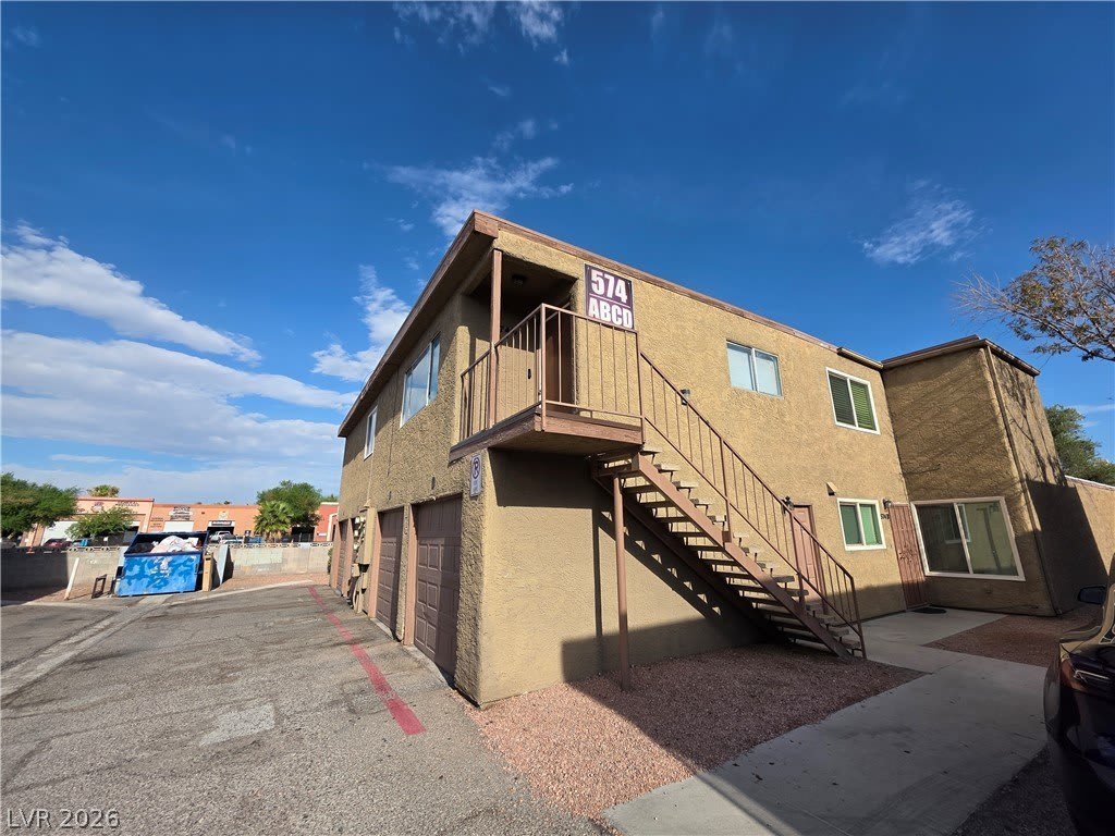 574 Roxella Lane – photo 1