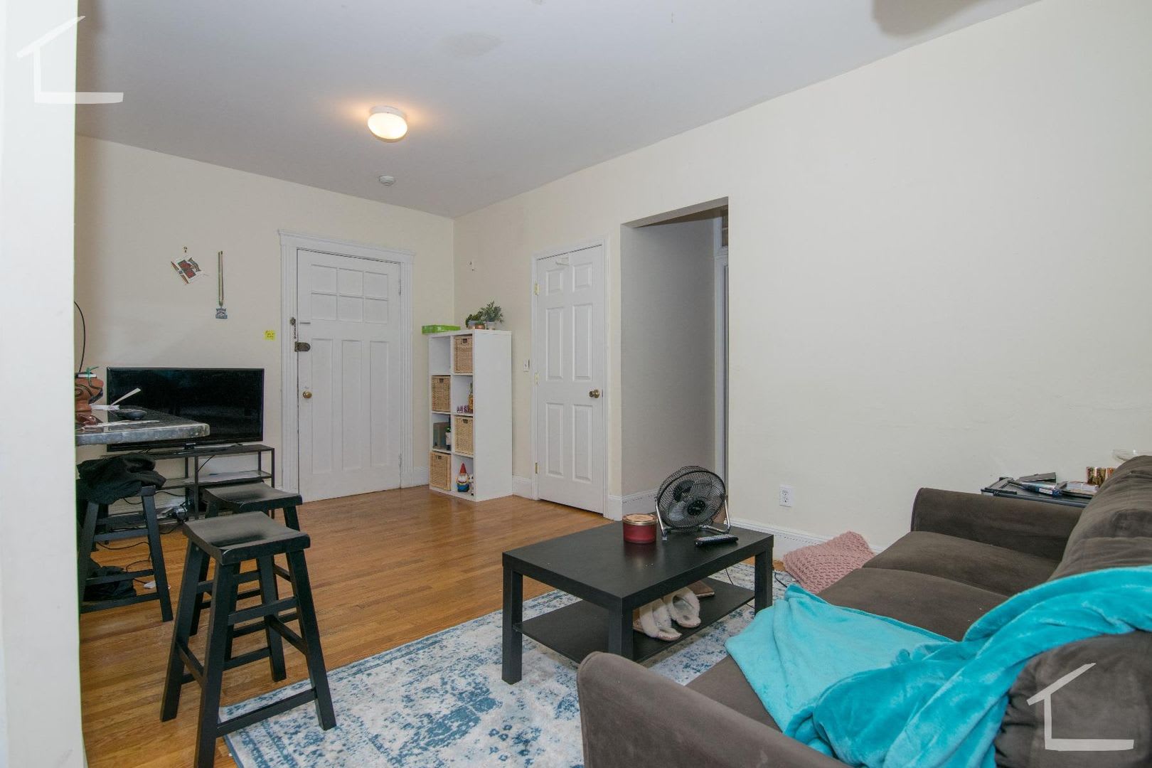 62 Thatcher St #1A Brookline MA 02446 – photo 2