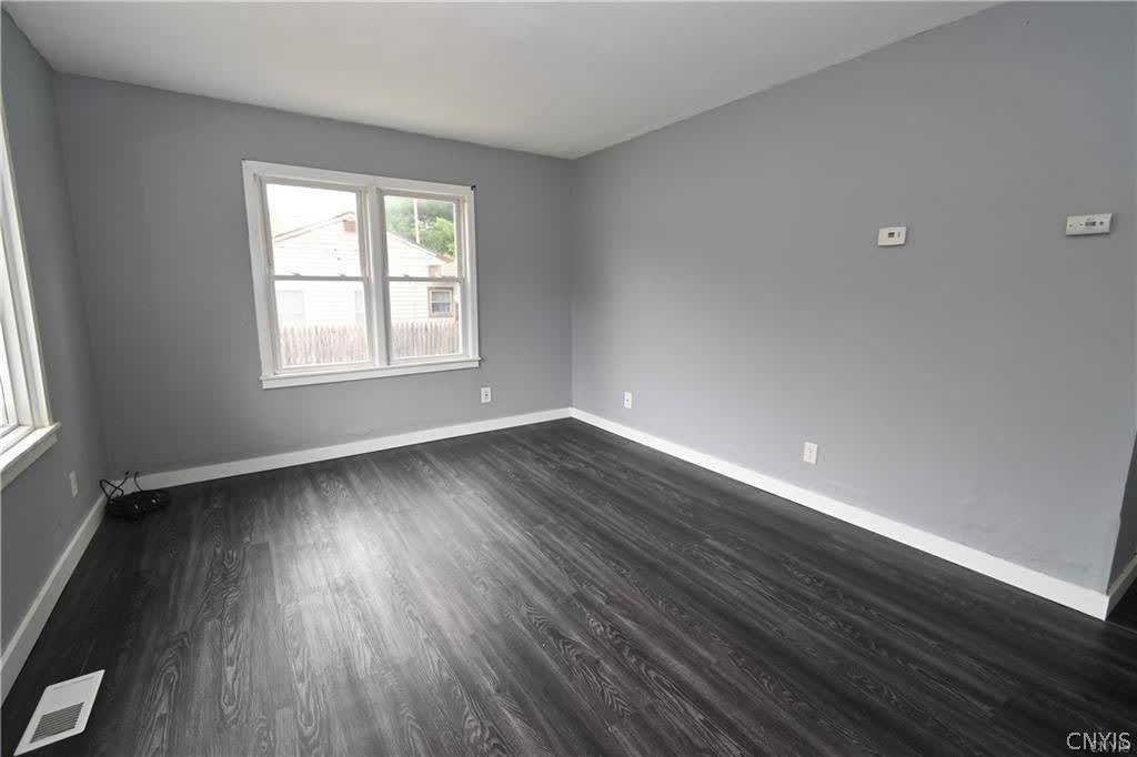 5854 Reis Drive – photo 4