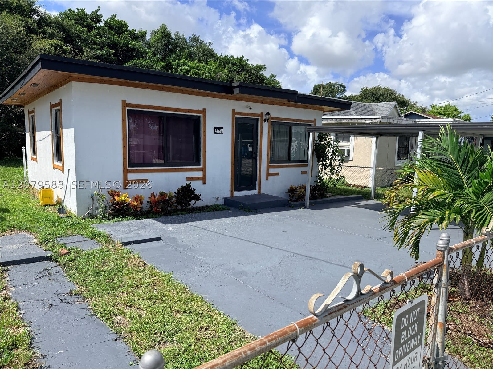 2754 Nw 60Th St – photo 4