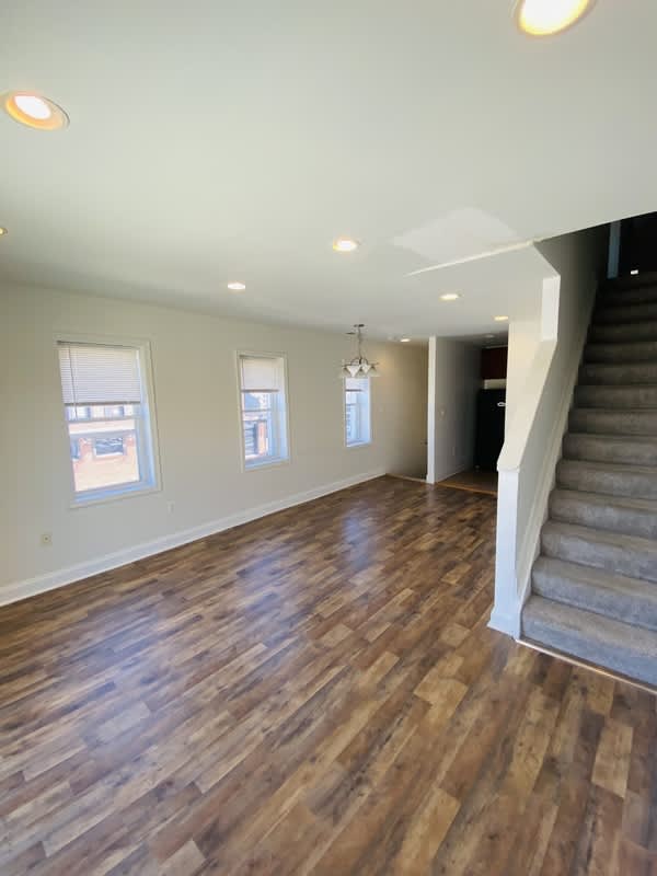 1600 Light Street – photo 3
